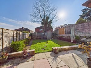 Photo 17- click for photo gallery